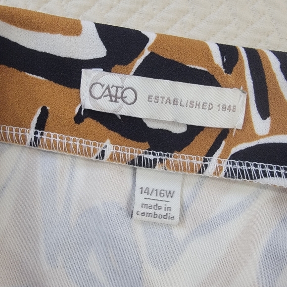 Cato Mixed PrintTan and Black Midi Skirt With Flared Hemline Size 14 / 16 - Picture 9 of 12